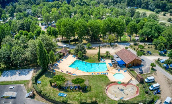 Piscine - vue drone 2